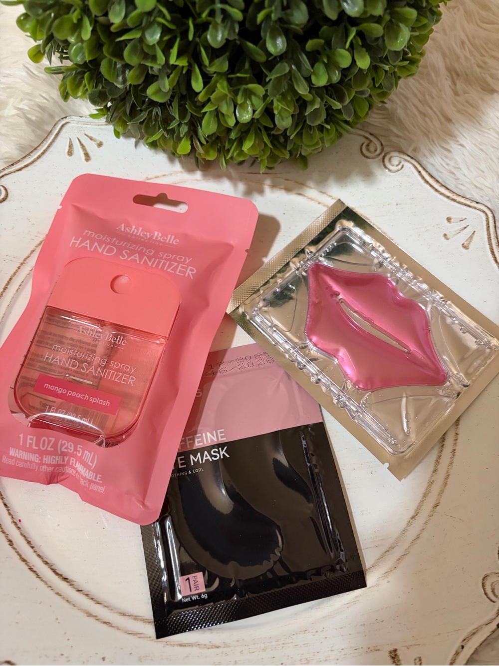 Beauty bundle- Hydrating Lip Mask and eye mask